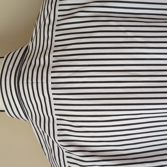 Chaps Classics No Iron Stripe Button Down Blouse L Black White - Picture 9 of 14